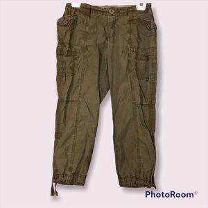 Natural Reflections army green cargo khakis pants size 6 Bangladesh sporty